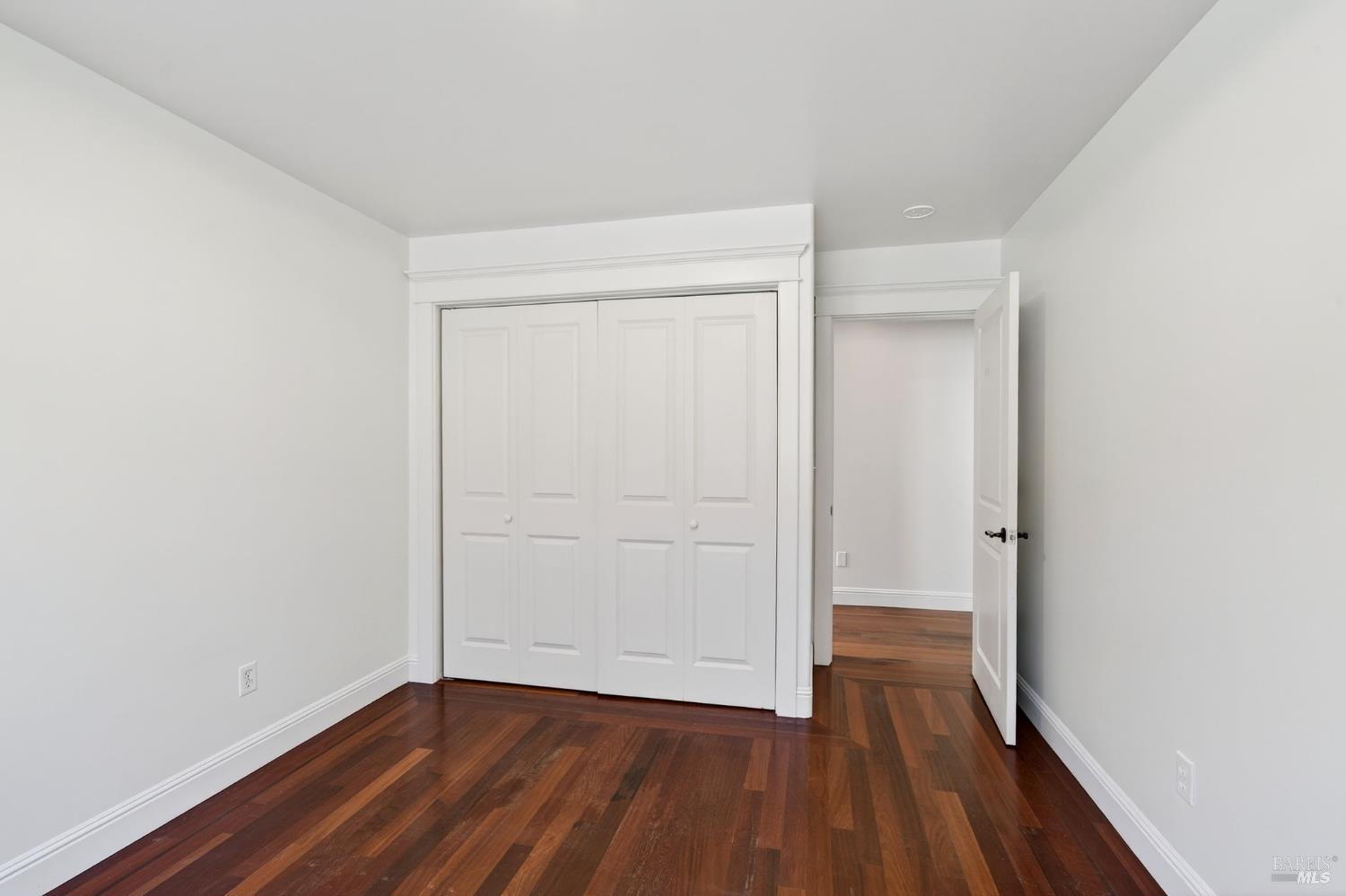 Detail Gallery Image 5 of 27 For 105 Hooker Ave, Sonoma,  CA 95476 - 4 Beds | 2 Baths