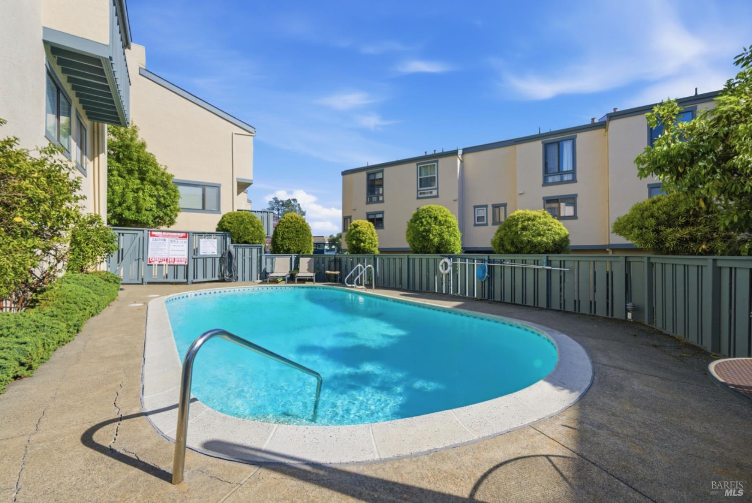 Detail Gallery Image 38 of 40 For 818 S Eliseo Dr, Greenbrae,  CA 94904 - 2 Beds | 1/1 Baths