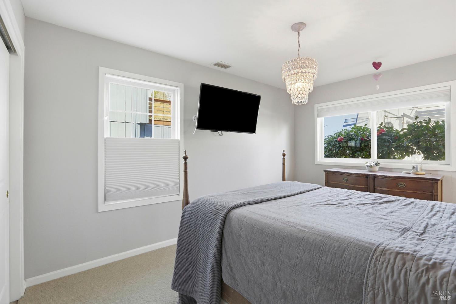 Detail Gallery Image 22 of 62 For 6 Gothic Dr, Novato,  CA 94947 - 4 Beds | 3/1 Baths