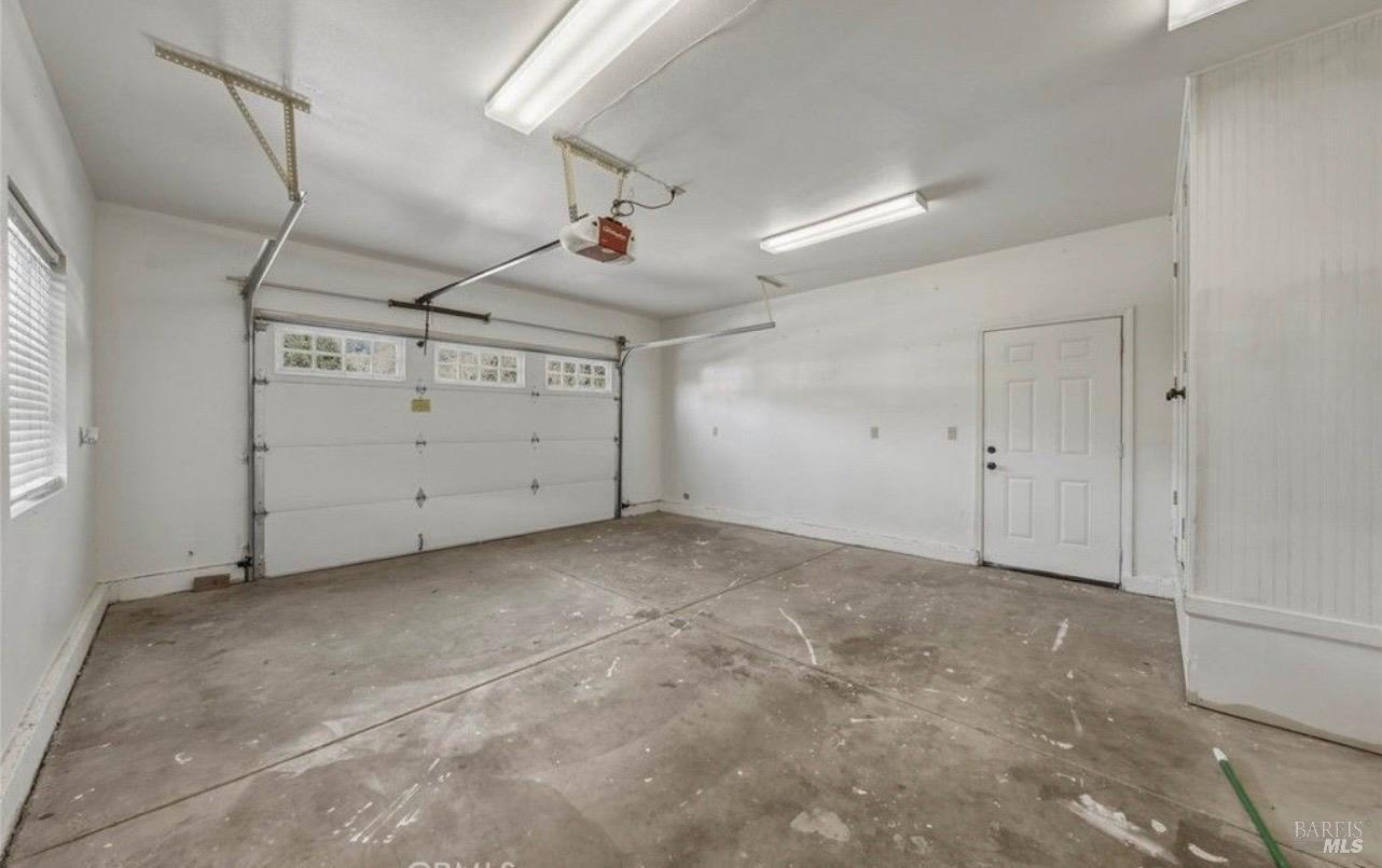 Detail Gallery Image 23 of 36 For 3483 Beach St, Nice,  CA 95464 - 3 Beds | 2 Baths