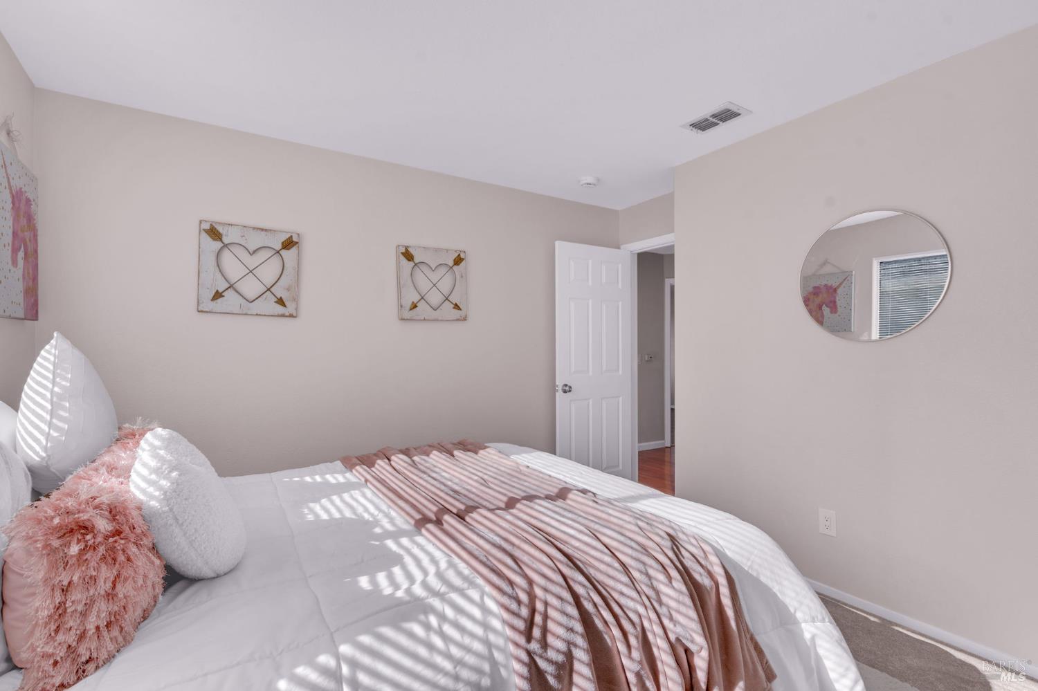 Detail Gallery Image 41 of 61 For 1014 Sandhurst Dr, Vallejo,  CA 94591 - 4 Beds | 3 Baths