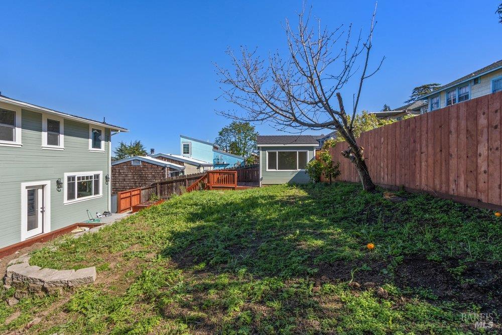 Detail Gallery Image 50 of 57 For 321 Alexander St, Crockett,  CA 94525 - 4 Beds | 3/1 Baths