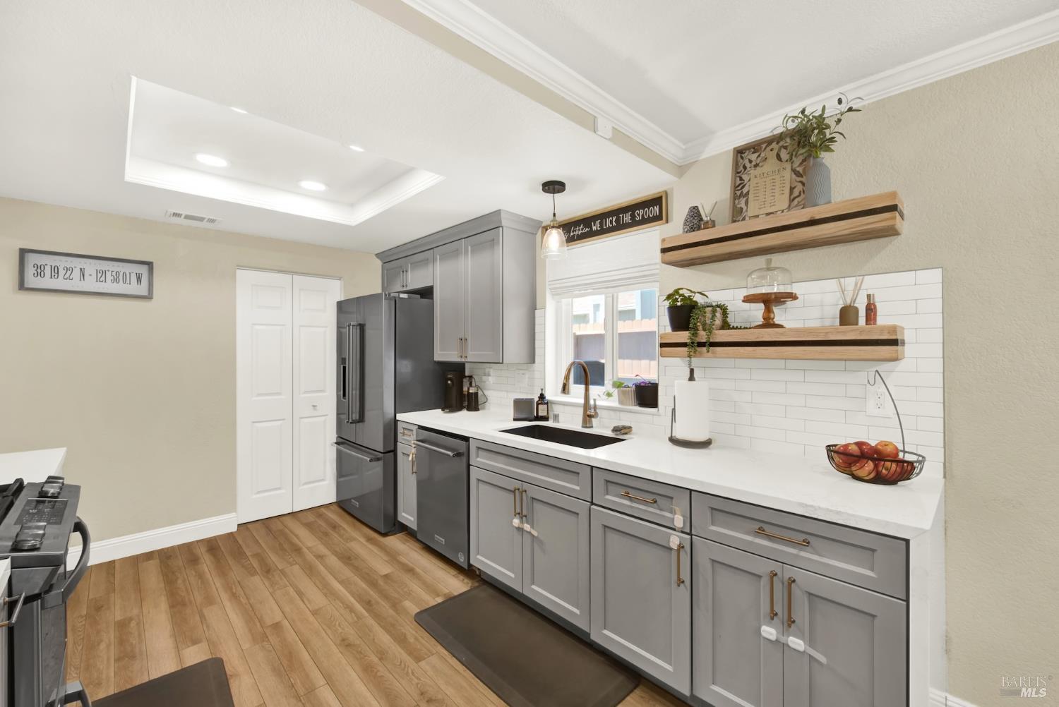 Detail Gallery Image 39 of 94 For 631 Colemanite Cir, Vacaville,  CA 95687 - 3 Beds | 2/1 Baths