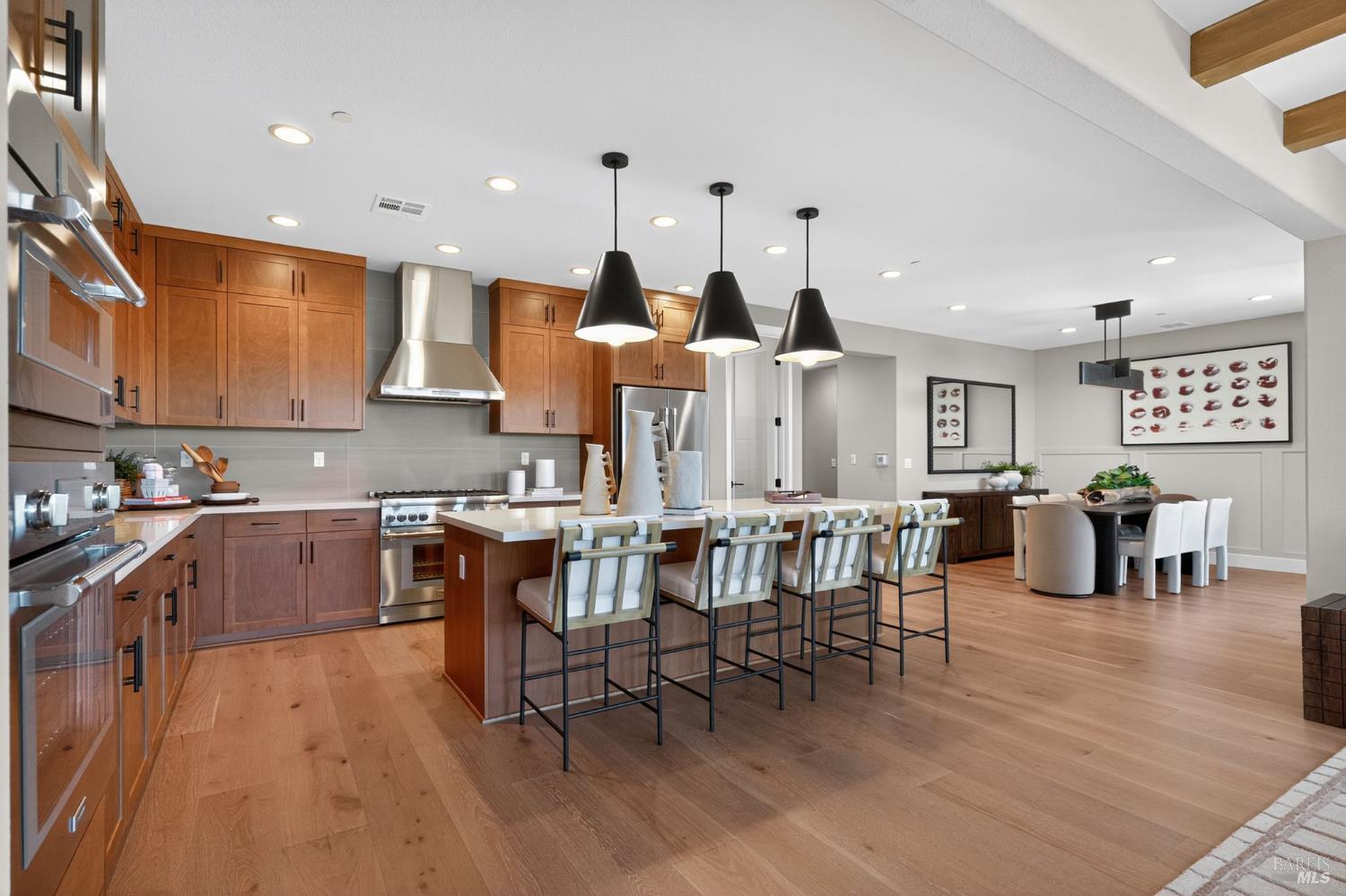 Detail Gallery Image 4 of 29 For 627 Beyers St, Oakley,  CA 94561 - 5 Beds | 4 Baths