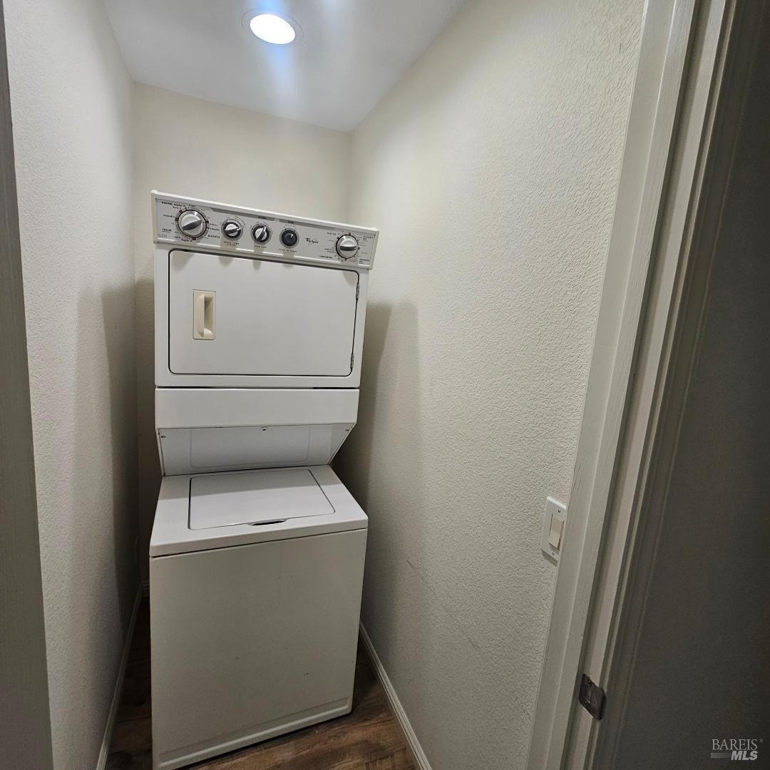 Detail Gallery Image 15 of 20 For 487 Mission Blvd, Santa Rosa,  CA 95409 - 2 Beds | 2 Baths