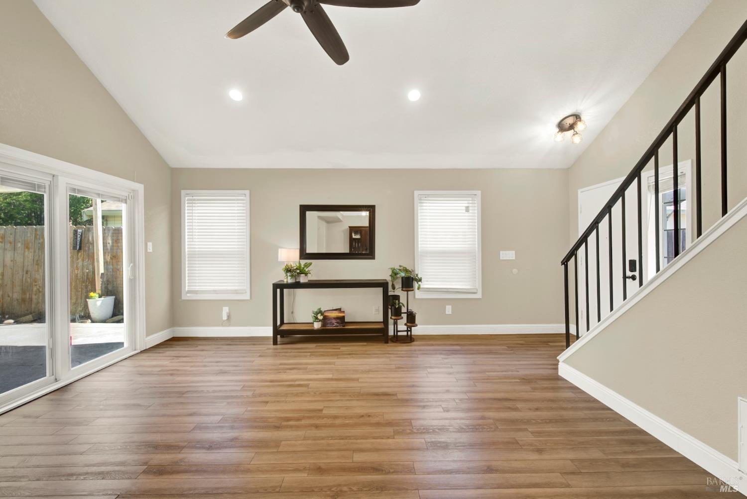 Detail Gallery Image 24 of 94 For 631 Colemanite Cir, Vacaville,  CA 95687 - 3 Beds | 2/1 Baths