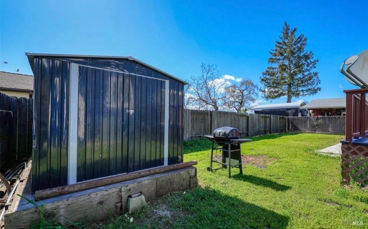 Detail Gallery Image 33 of 36 For 3483 Beach St, Nice,  CA 95464 - 3 Beds | 2 Baths