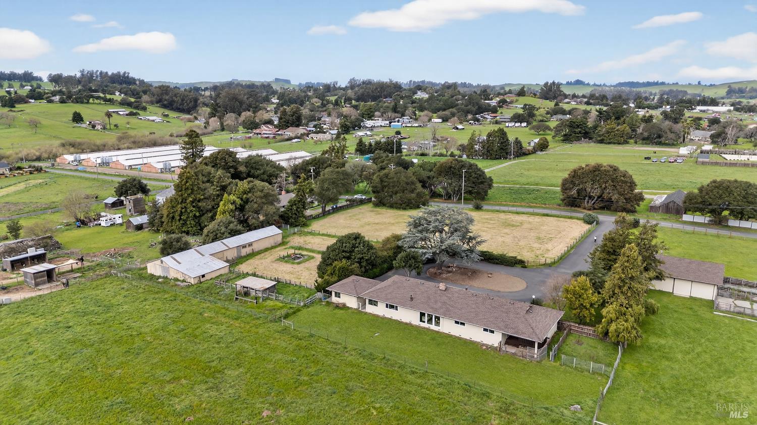 Detail Gallery Image 58 of 70 For 101 Mcbrown Rd, Petaluma,  CA 94952 - 4 Beds | 2/1 Baths