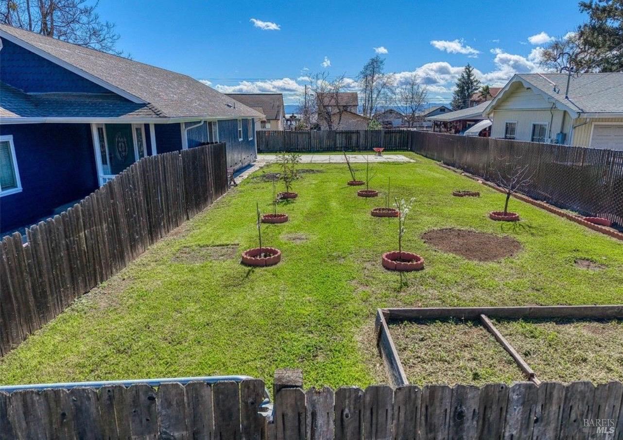 Detail Gallery Image 28 of 36 For 3483 Beach St, Nice,  CA 95464 - 3 Beds | 2 Baths