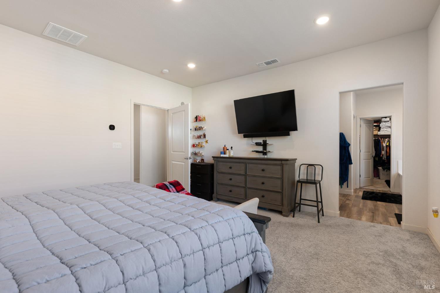 Detail Gallery Image 23 of 38 For 2874 Shaver St, Fairfield,  CA 94533 - 5 Beds | 3 Baths