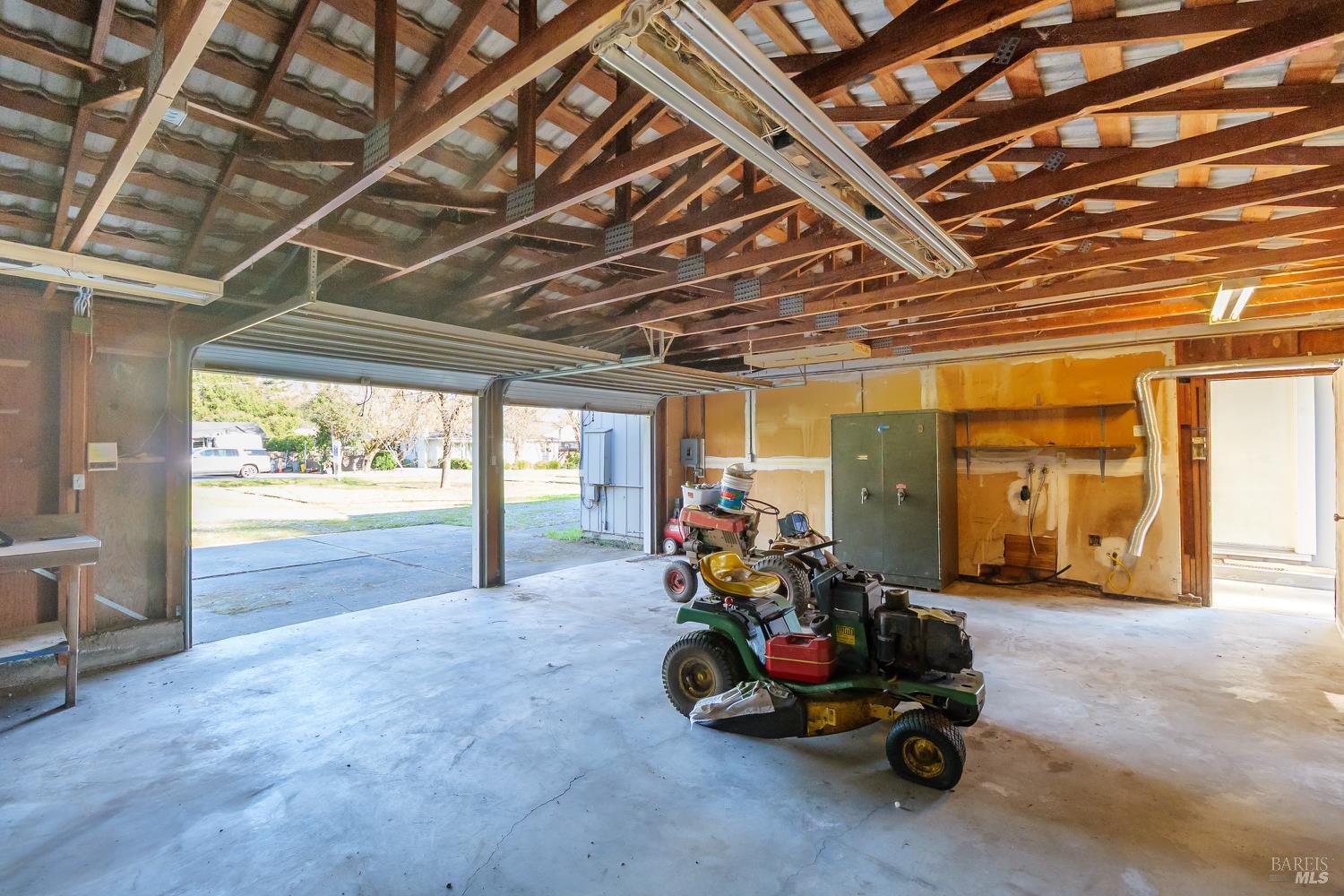 Detail Gallery Image 36 of 39 For 19360 Linden St, Sonoma,  CA 95476 - 3 Beds | 2 Baths