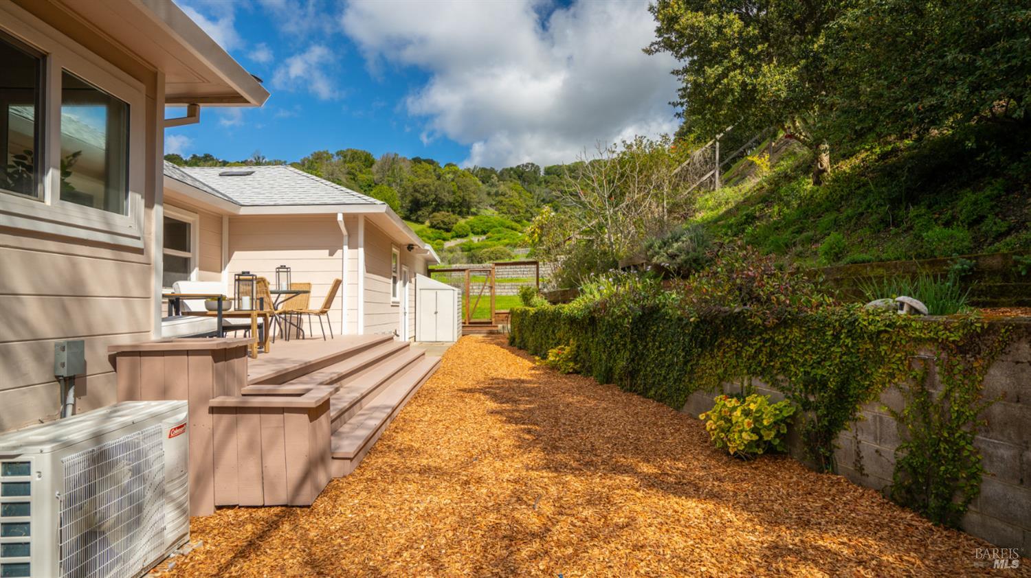 Detail Gallery Image 41 of 48 For 6 Sherwood Pl, Novato,  CA 94945 - 3 Beds | 1/1 Baths