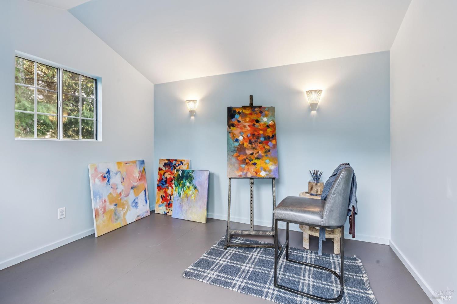 Detail Gallery Image 66 of 92 For 5855 Bodega Ave, Petaluma,  CA 94952 - 3 Beds | 2/1 Baths