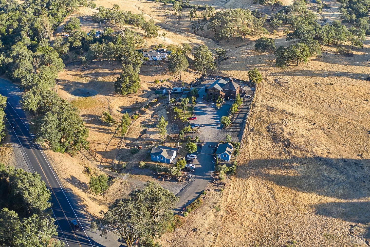 Detail Gallery Image 4 of 26 For 14600 S Highway 101 Unkn, Hopland,  CA 95449 - – Beds | – Baths