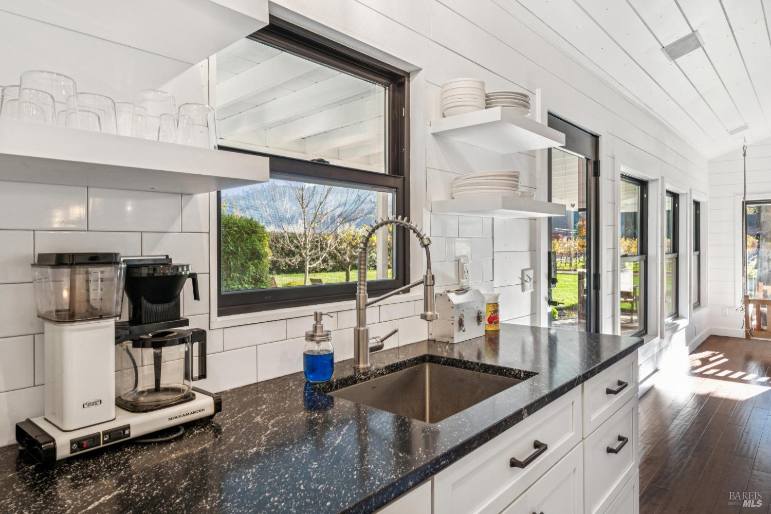 Detail Gallery Image 28 of 58 For 2 Foothill Blvd, Calistoga,  CA 94515 - 2 Beds | 2 Baths