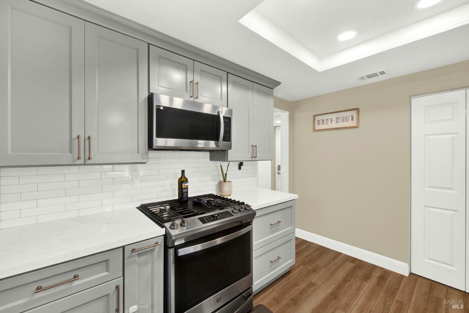 Detail Gallery Image 40 of 94 For 631 Colemanite Cir, Vacaville,  CA 95687 - 3 Beds | 2/1 Baths