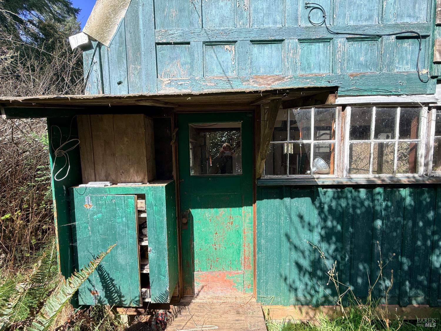 Detail Gallery Image 25 of 31 For 3480 N Albion Ridge G Rd, Albion,  CA 95410 - 2 Beds | 1 Baths