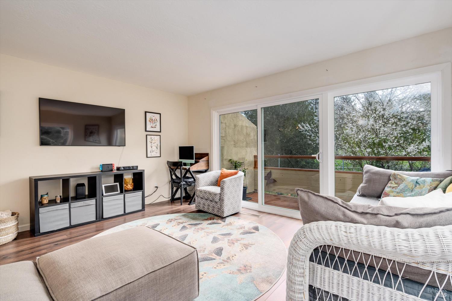 Detail Gallery Image 14 of 54 For 3098 Yulupa Ave, Santa Rosa,  CA 95405 - 2 Beds | 1/1 Baths