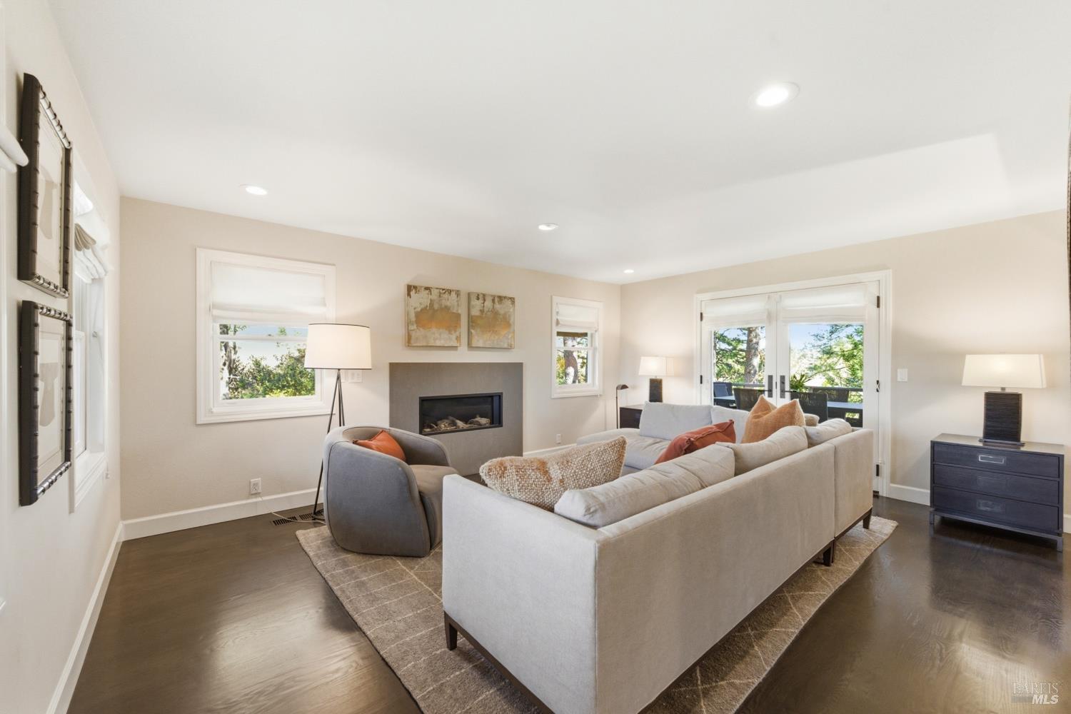 Detail Gallery Image 4 of 40 For 125 White Cottage Rd, Angwin,  CA 94508 - 4 Beds | 3/1 Baths