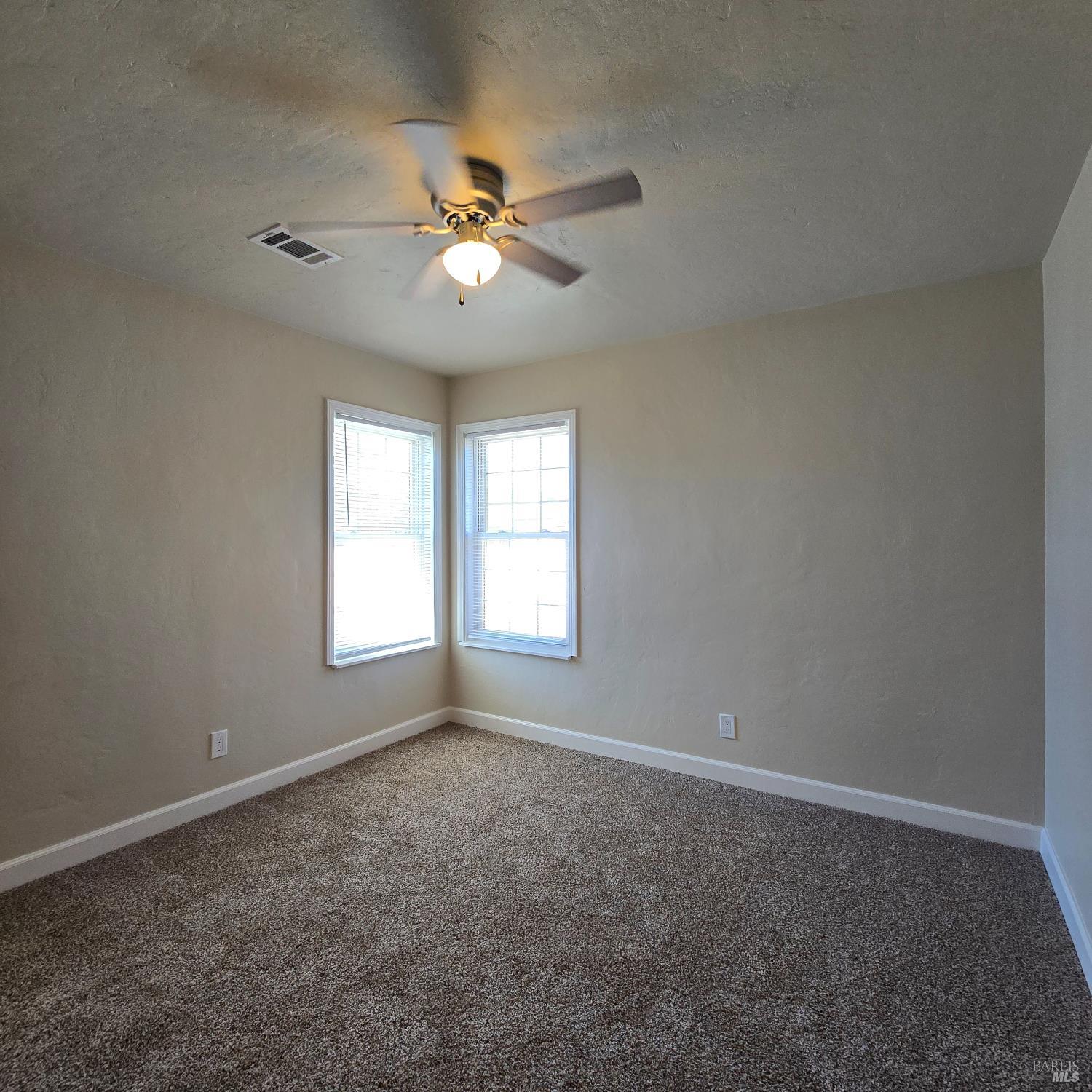 Detail Gallery Image 10 of 12 For 117 Cypress St, Vacaville,  CA 95688 - 3 Beds | 2 Baths