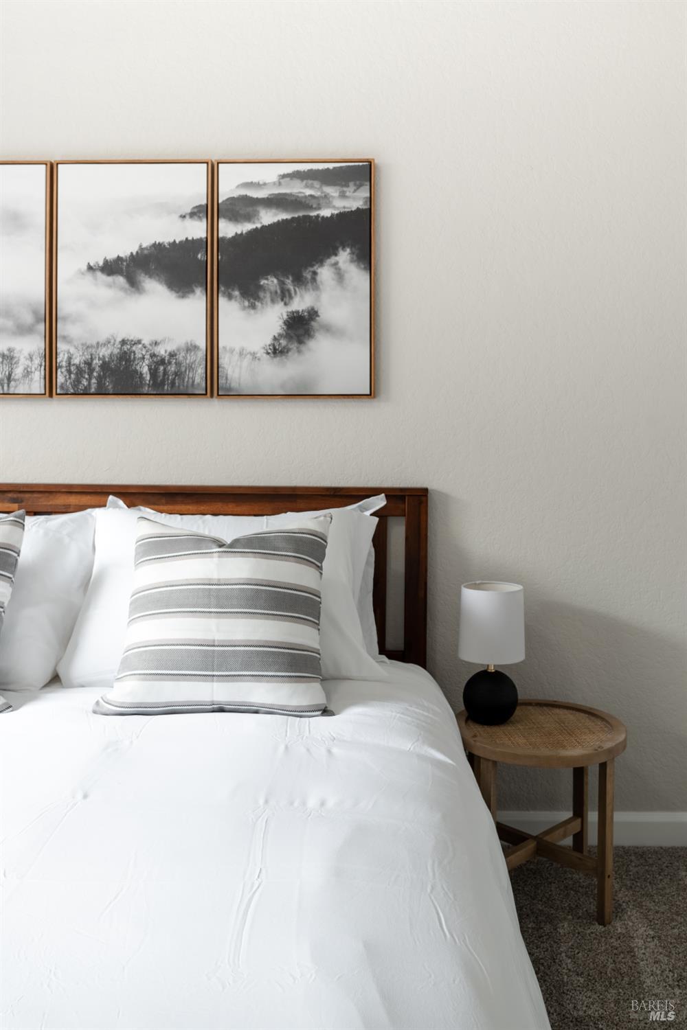 Detail Gallery Image 44 of 66 For 244 Woodhill Dr, Redding,  CA 96003 - 3 Beds | 2 Baths