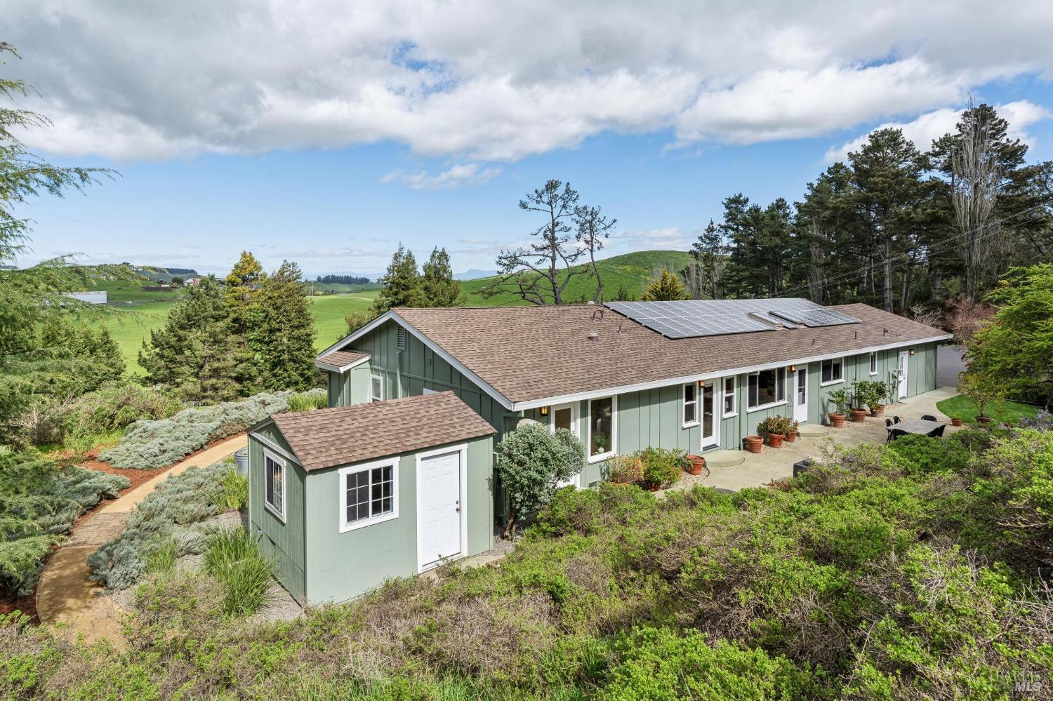 Detail Gallery Image 64 of 92 For 5855 Bodega Ave, Petaluma,  CA 94952 - 3 Beds | 2/1 Baths