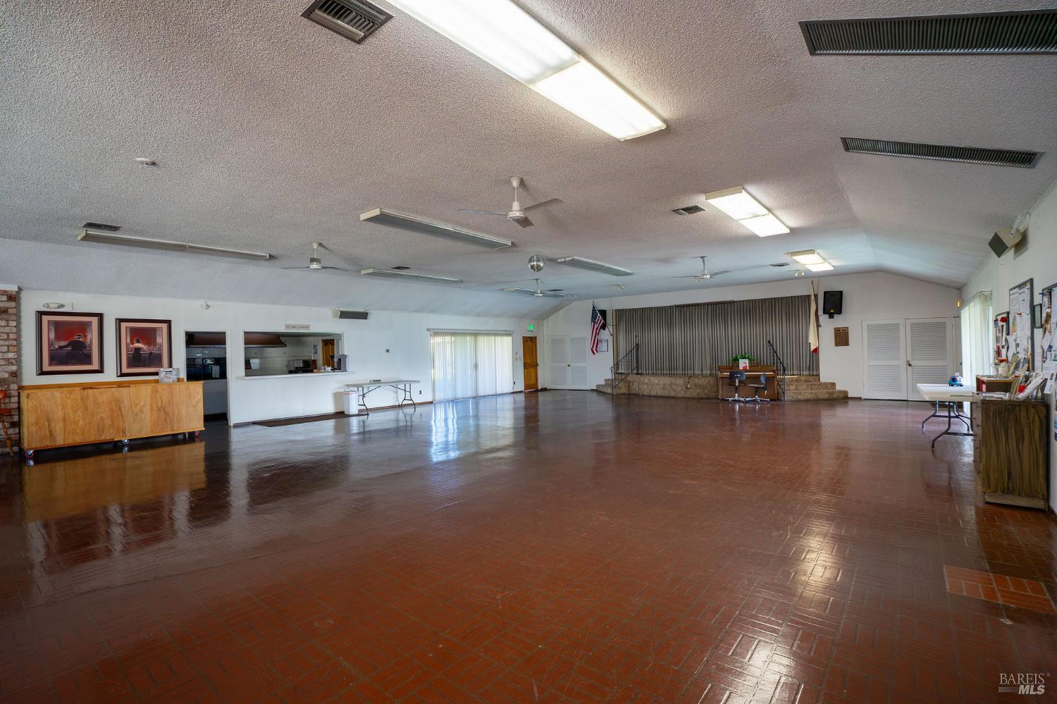 Detail Gallery Image 62 of 62 For 32 Yorkshire Dr, Santa Rosa,  CA 95401 - 3 Beds | 2 Baths