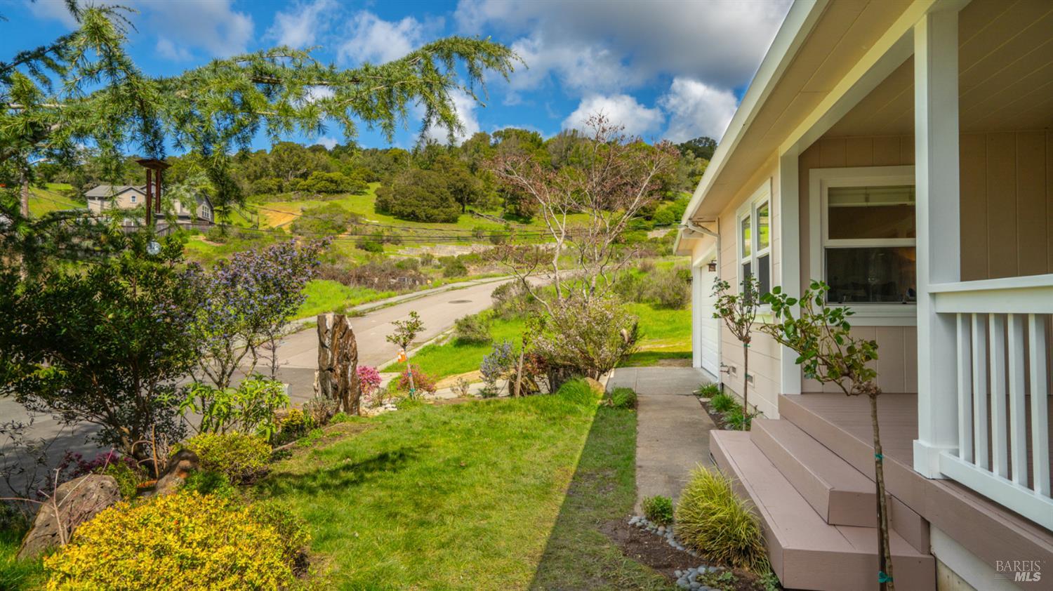 Detail Gallery Image 45 of 48 For 6 Sherwood Pl, Novato,  CA 94945 - 3 Beds | 1/1 Baths