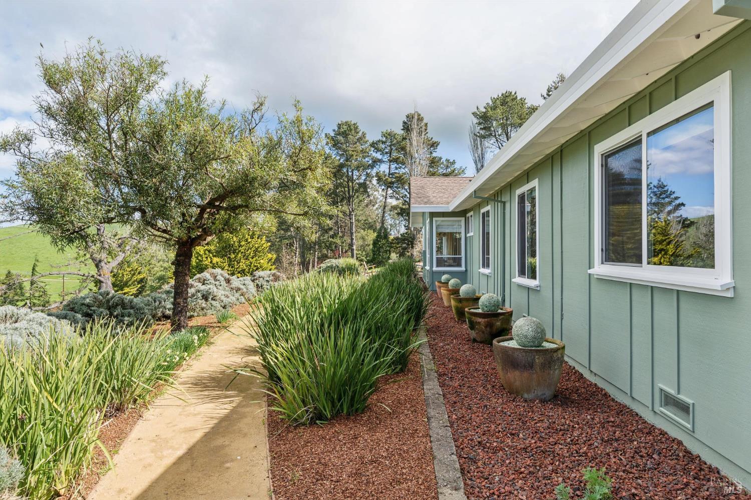 Detail Gallery Image 73 of 92 For 5855 Bodega Ave, Petaluma,  CA 94952 - 3 Beds | 2/1 Baths