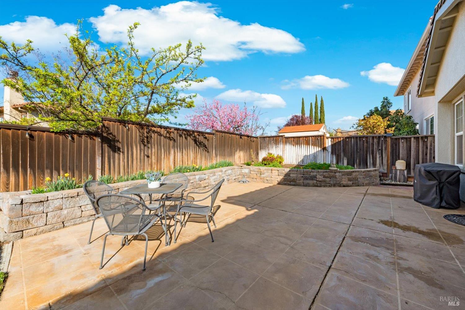 Detail Gallery Image 62 of 81 For 624 Emerald Hills Cir, Fairfield,  CA 94533 - 4 Beds | 3 Baths