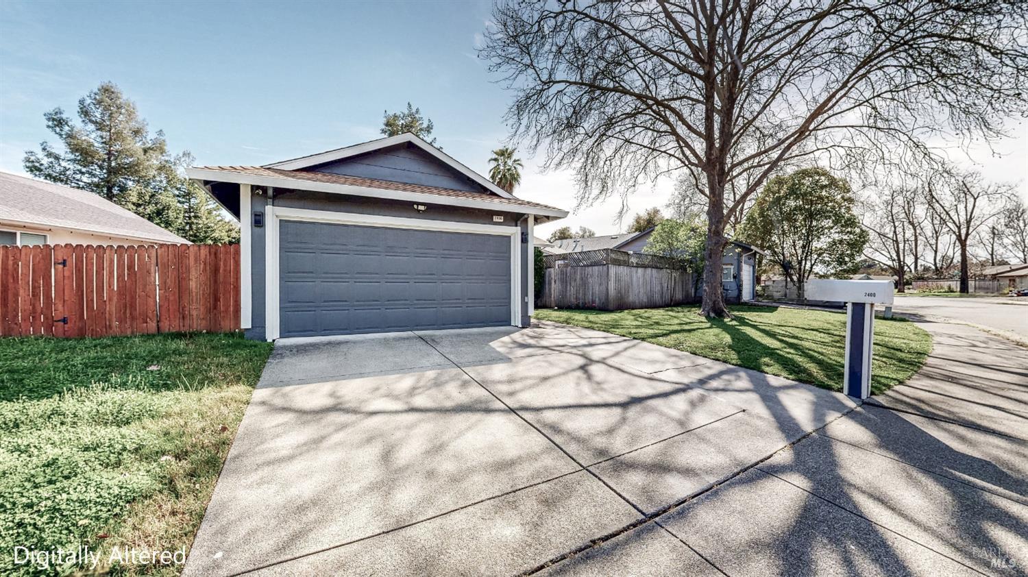 Detail Gallery Image 9 of 93 For 2400 Copperfield Dr, Santa Rosa,  CA 95401 - 3 Beds | 2 Baths