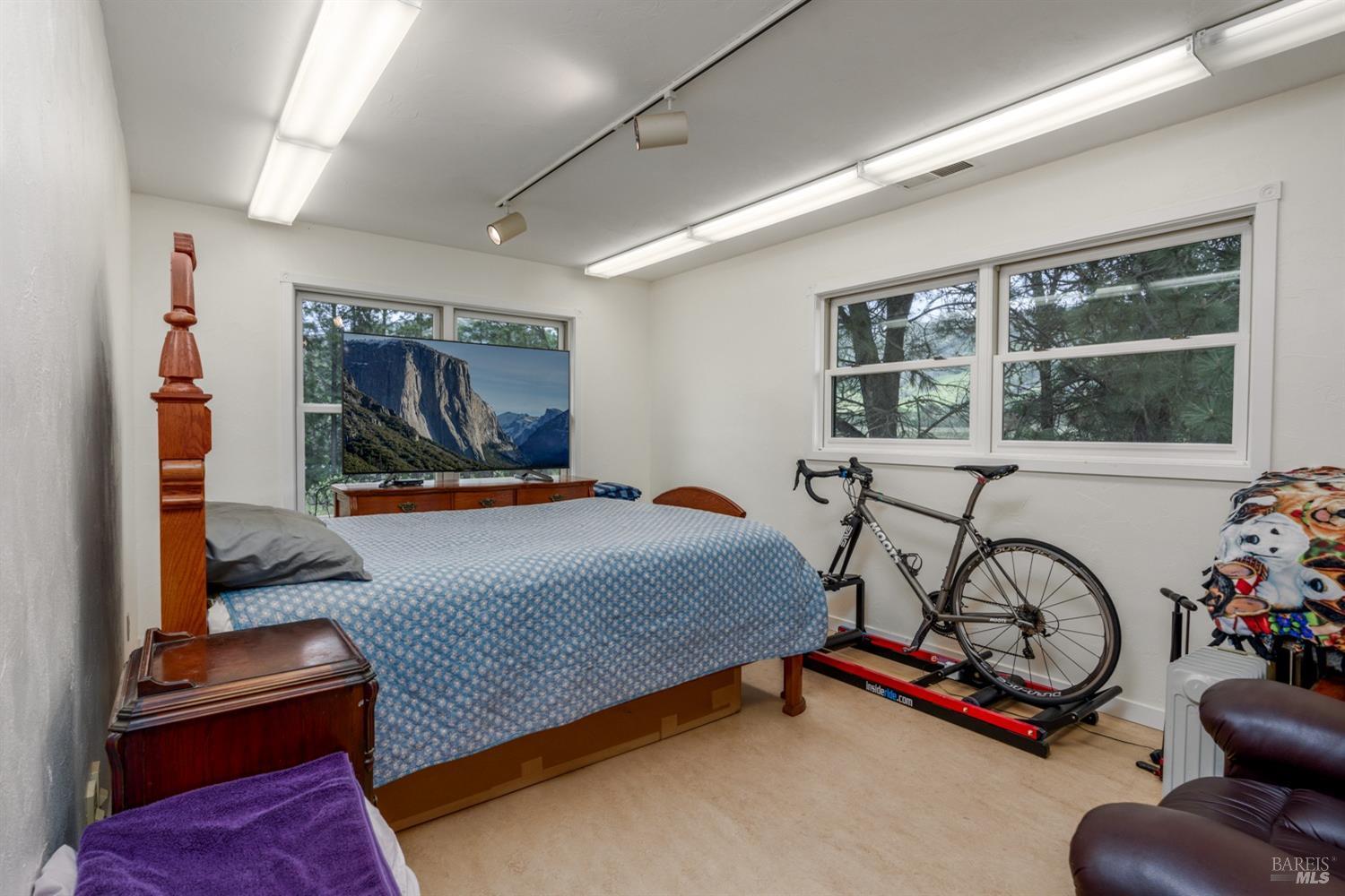 Detail Gallery Image 16 of 27 For 3200 Road J Unkn, Redwood Valley,  CA 95470 - 4 Beds | 3/1 Baths