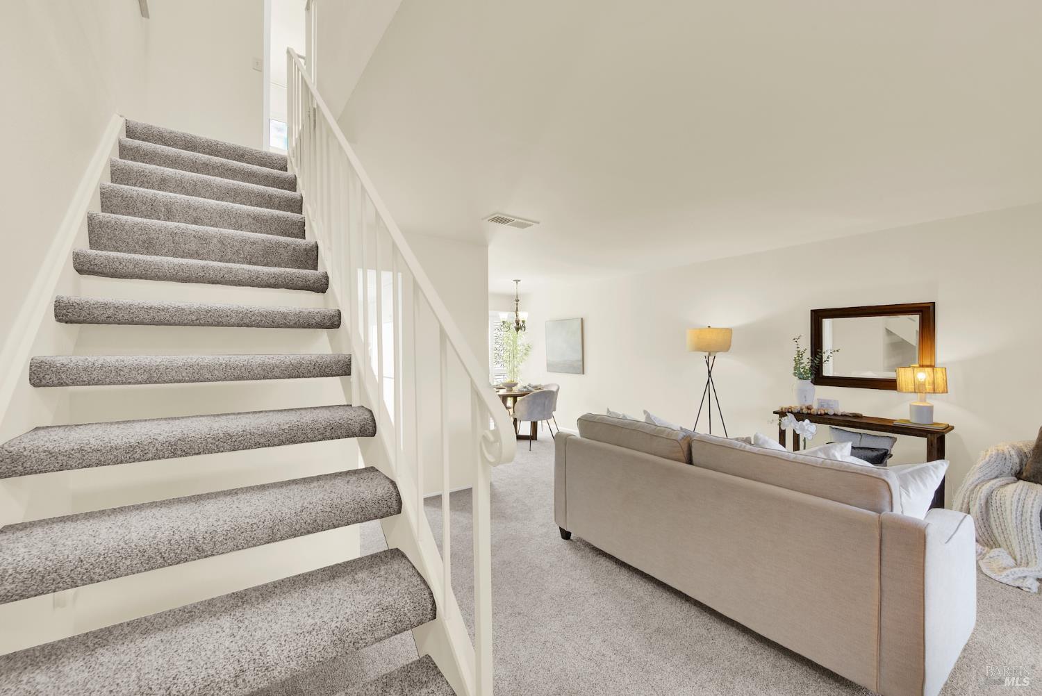 Detail Gallery Image 18 of 52 For 30 Belvedere Ct, Napa,  CA 94559 - 2 Beds | 1/1 Baths