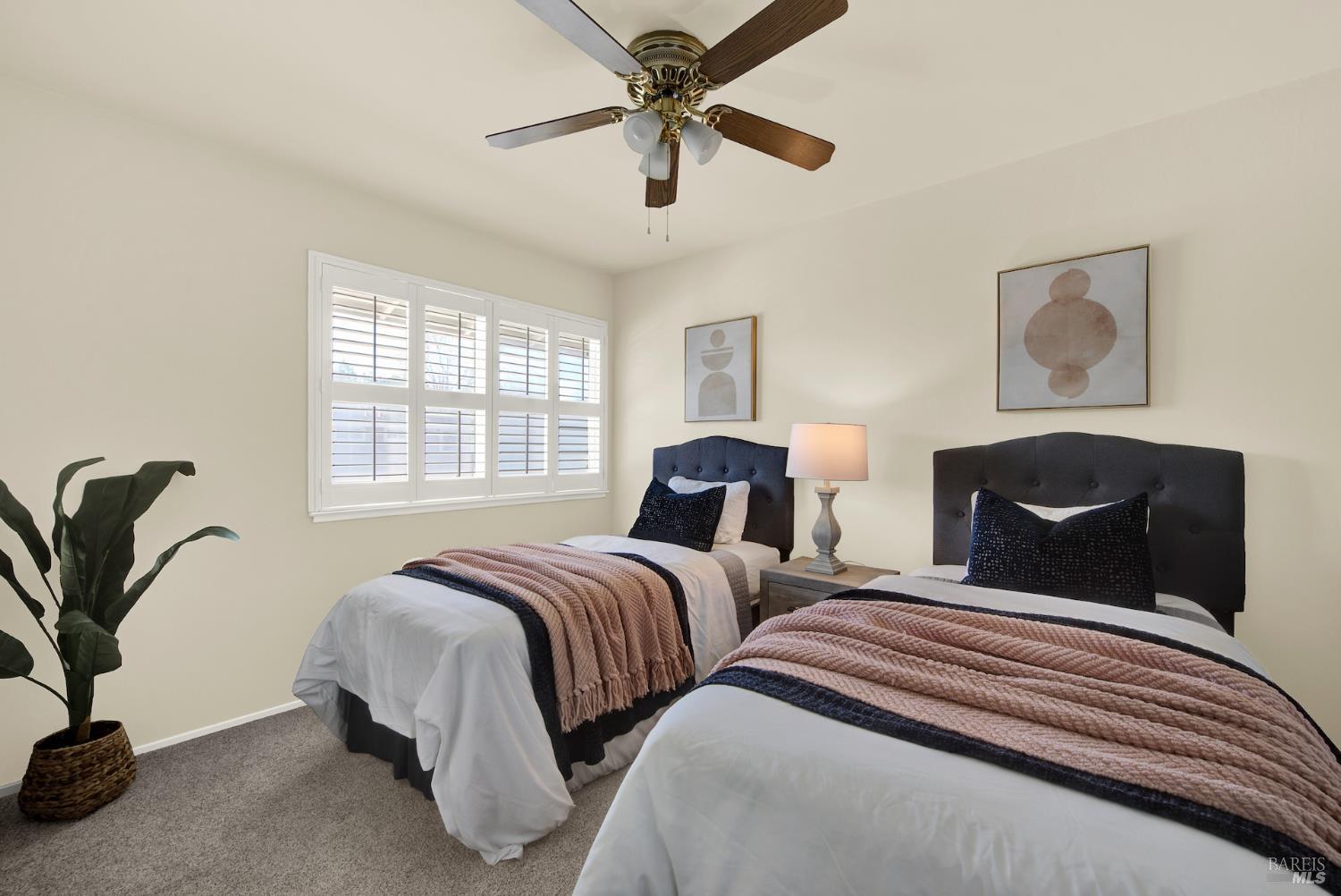 Detail Gallery Image 20 of 52 For 30 Belvedere Ct, Napa,  CA 94559 - 2 Beds | 1/1 Baths