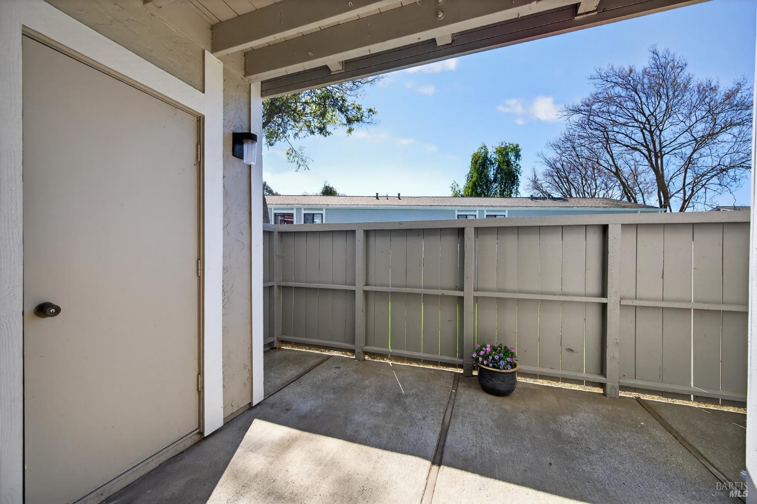 Detail Gallery Image 22 of 31 For 900 Southampton Rd #51,  Benicia,  CA 94510 - 2 Beds | 1 Baths
