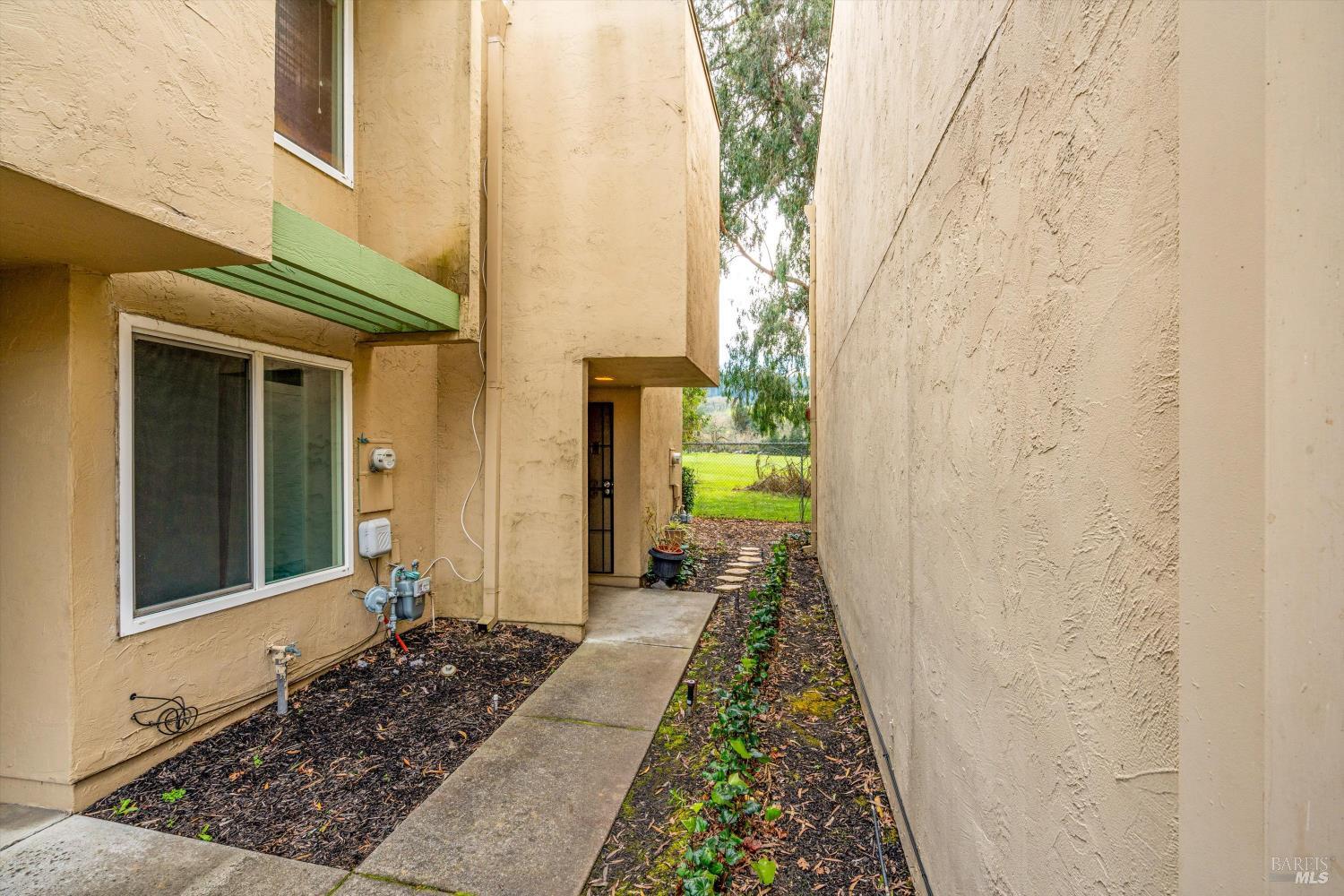Detail Gallery Image 54 of 54 For 3098 Yulupa Ave, Santa Rosa,  CA 95405 - 2 Beds | 1/1 Baths
