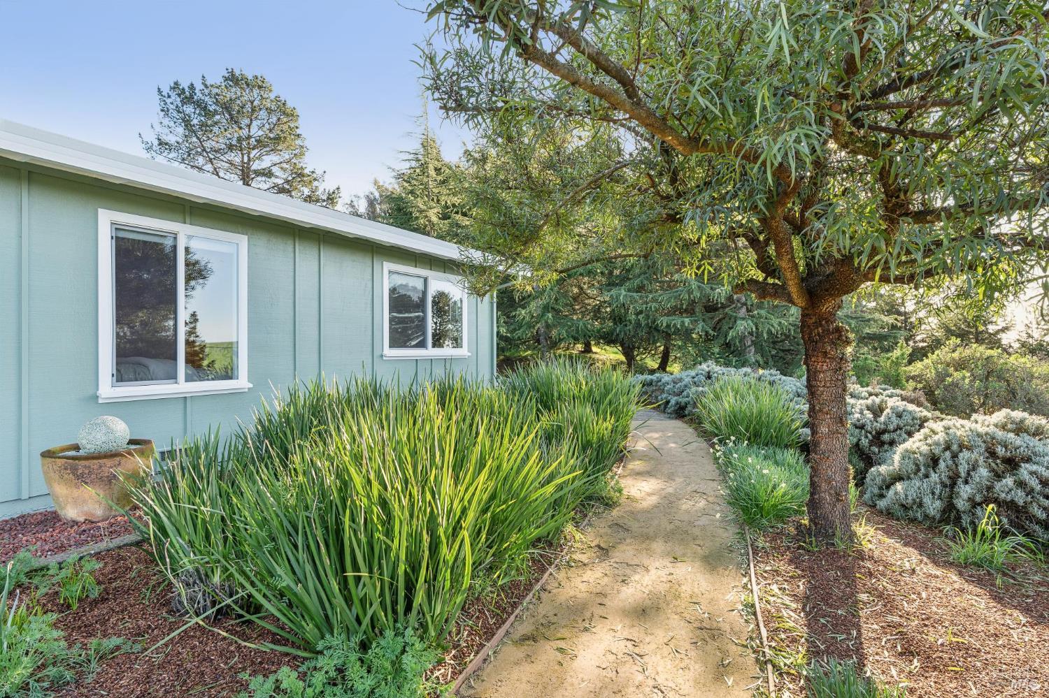 Detail Gallery Image 70 of 92 For 5855 Bodega Ave, Petaluma,  CA 94952 - 3 Beds | 2/1 Baths