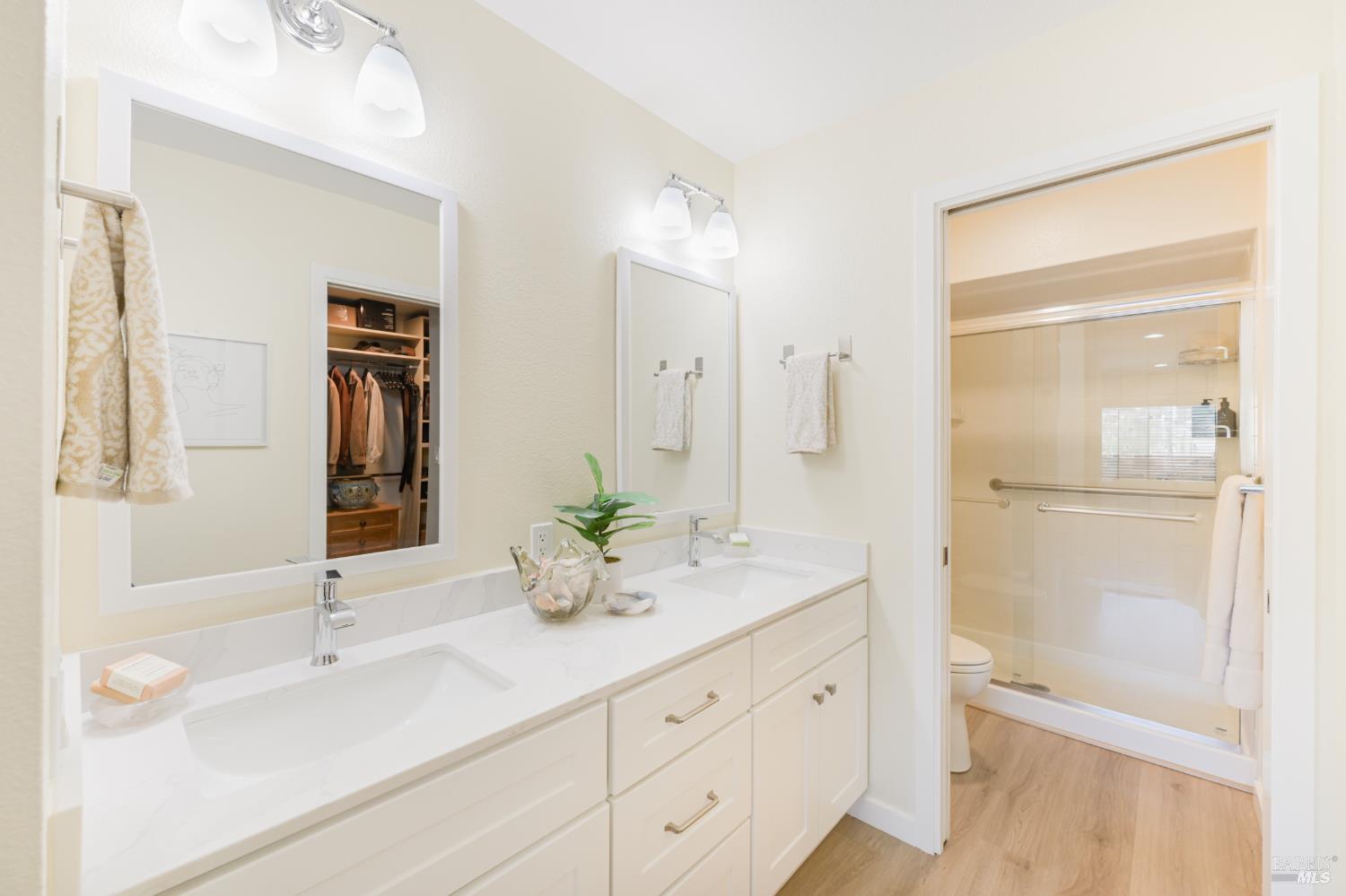 Detail Gallery Image 18 of 23 For 4 Greenwood Cv #F,  Tiburon,  CA 94920 - 2 Beds | 2 Baths