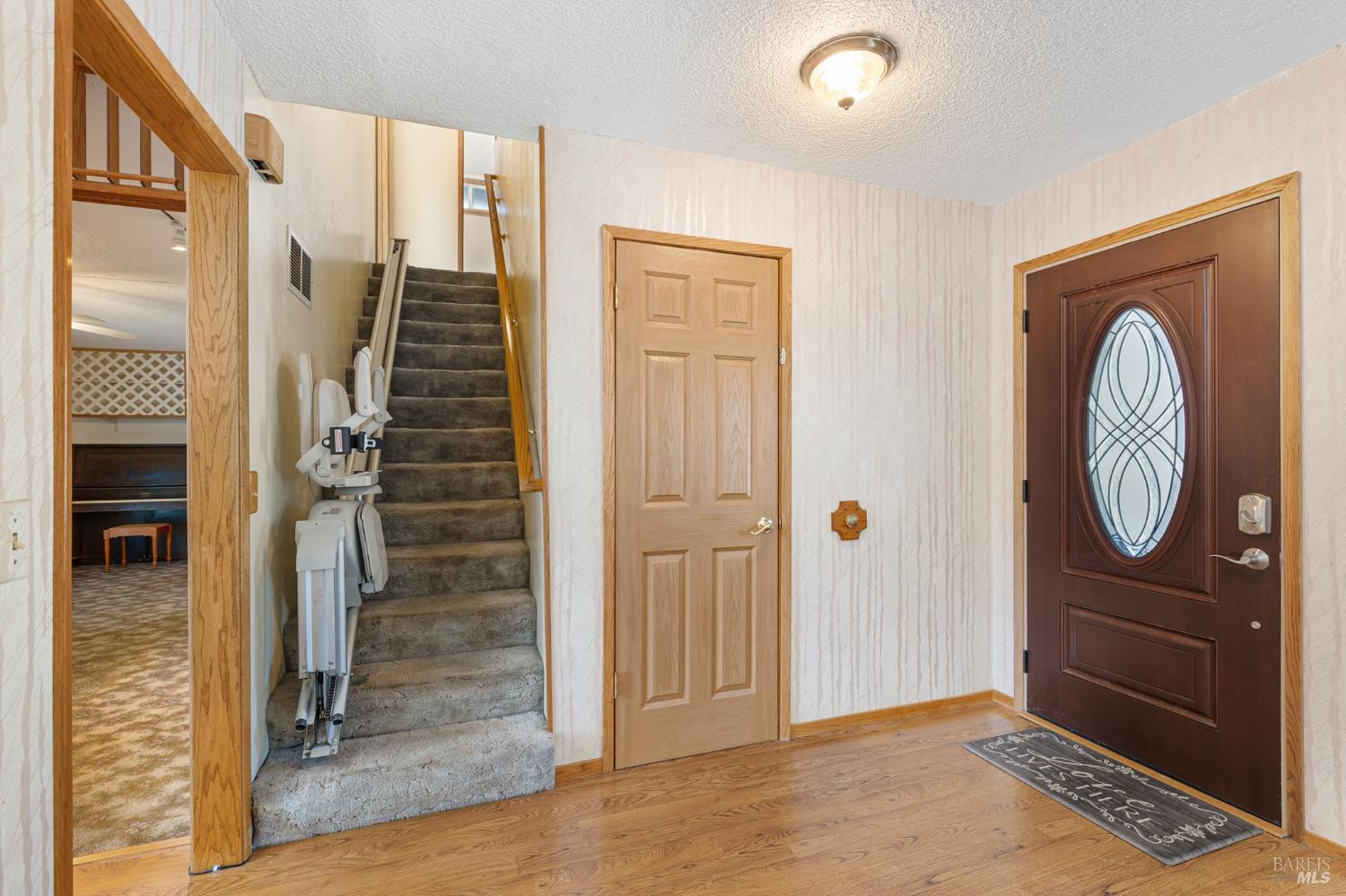 Detail Gallery Image 9 of 40 For 692 Linwood St, Vacaville,  CA 95688 - 3 Beds | 2/1 Baths