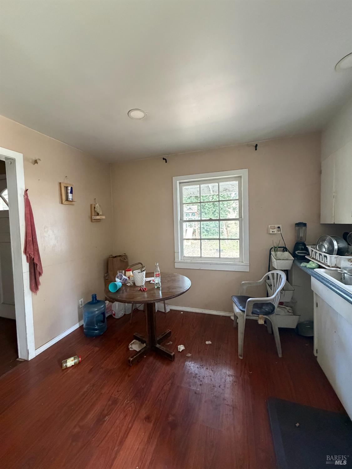 Detail Gallery Image 17 of 24 For 24463 Shady Ln, Covelo,  CA 95428 - 2 Beds | 1 Baths