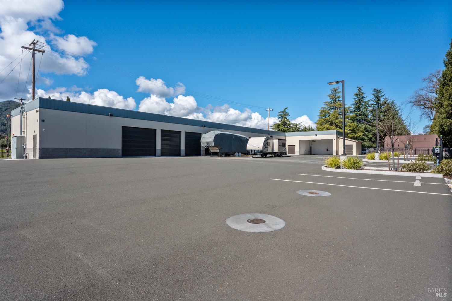 Detail Gallery Image 9 of 13 For 1117 Commerce Dr, Ukiah,  CA 95482 - – Beds | – Baths