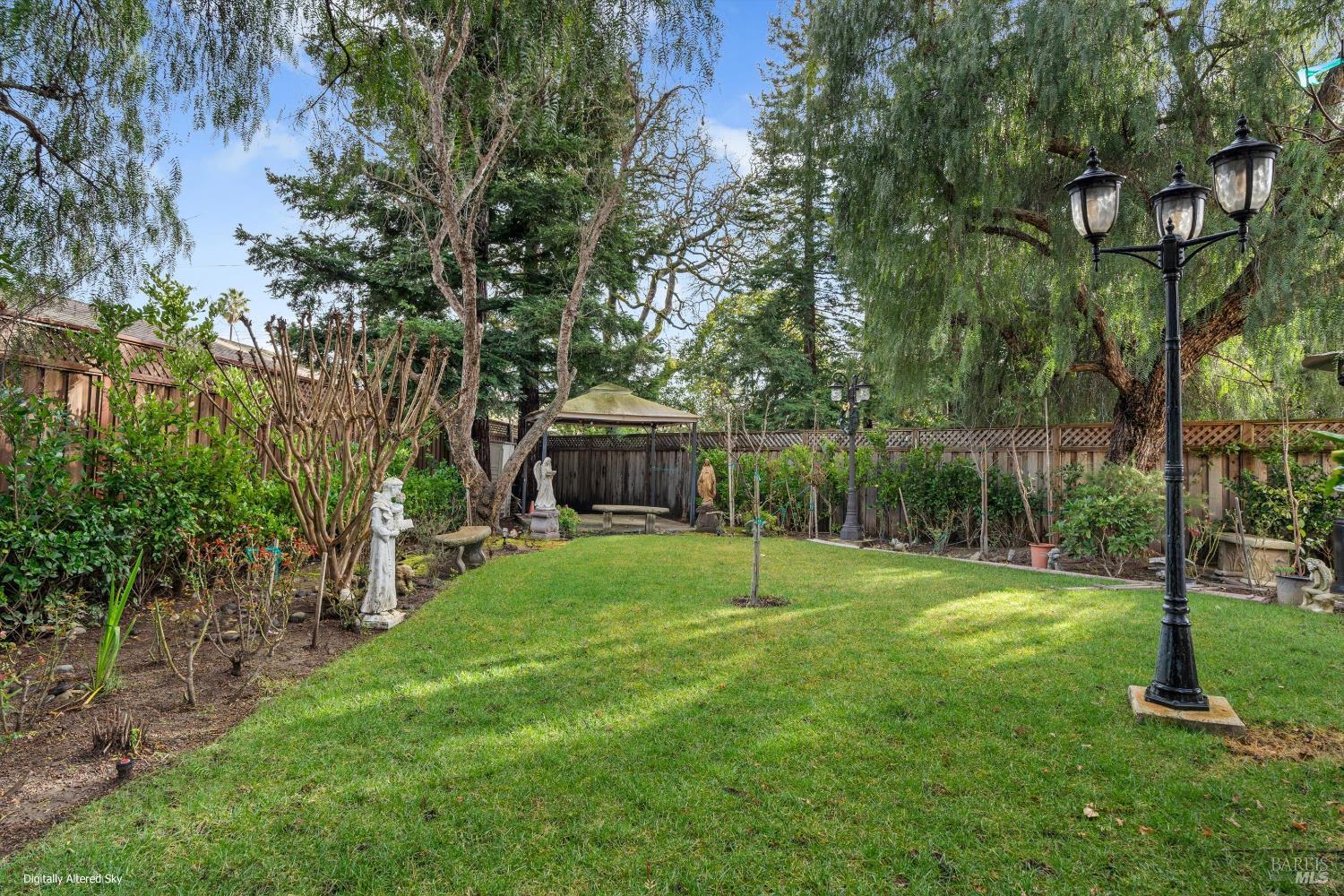 Detail Gallery Image 17 of 31 For 1378 Lubeck St, Sonoma,  CA 95476 - 3 Beds | 2/1 Baths