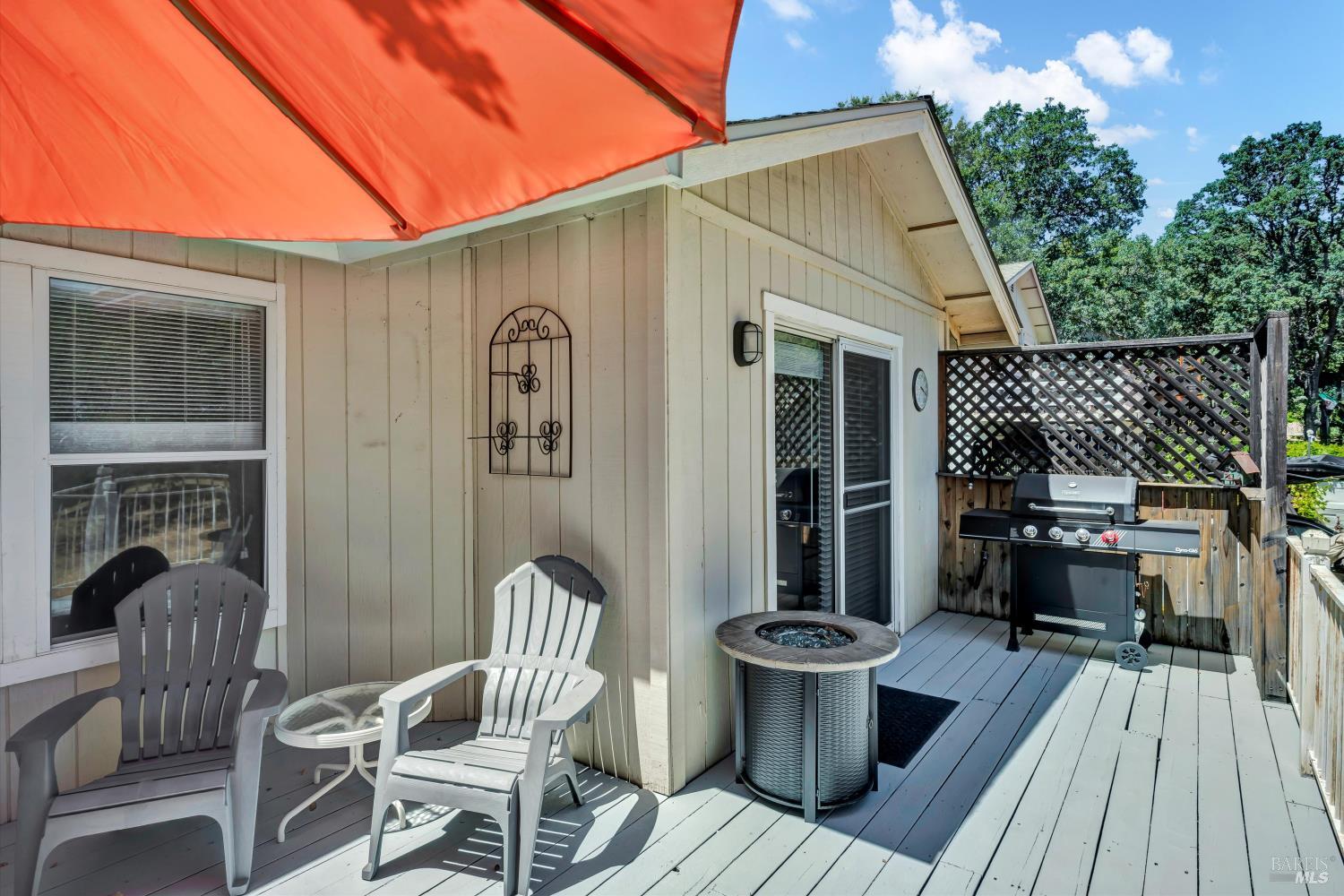 Detail Gallery Image 13 of 30 For 18278 N Shore Dr, Hidden Valley Lake,  CA 95467 - 3 Beds | 2 Baths