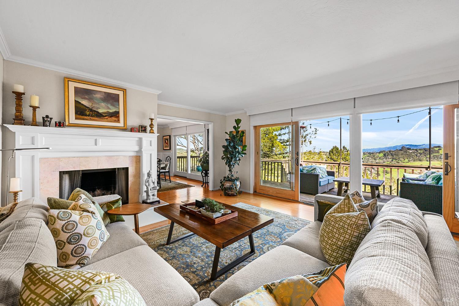 Detail Gallery Image 23 of 65 For 115 Oak Springs Dr, San Anselmo,  CA 94960 - 4 Beds | 3 Baths