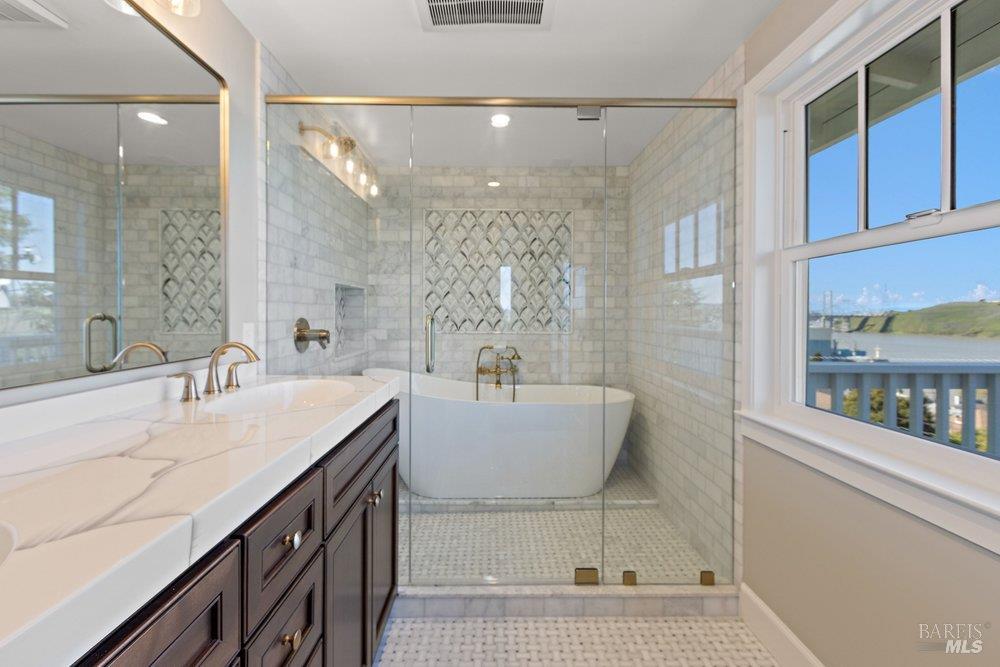 Detail Gallery Image 29 of 57 For 321 Alexander St, Crockett,  CA 94525 - 4 Beds | 3/1 Baths