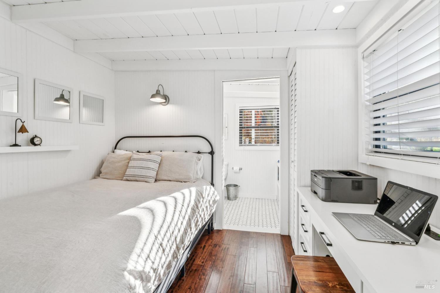 Detail Gallery Image 37 of 58 For 2 Foothill Blvd, Calistoga,  CA 94515 - 2 Beds | 2 Baths