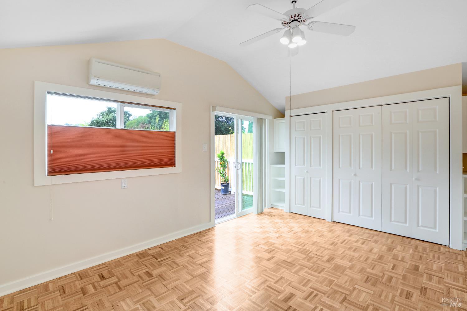 Detail Gallery Image 14 of 30 For 18070 Myrtle Ave, Sonoma,  CA 95476 - 2 Beds | 2 Baths