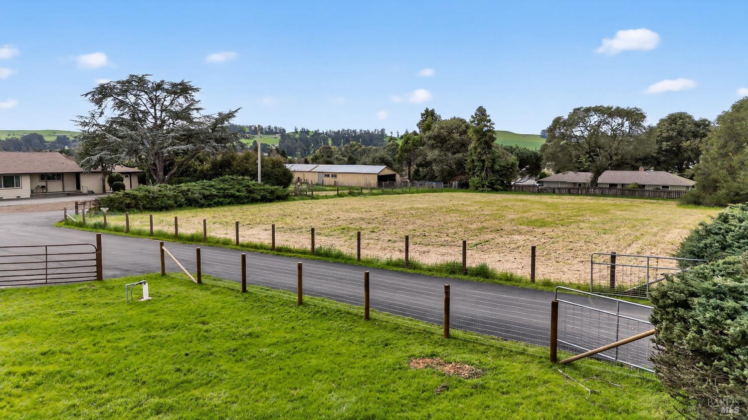 Detail Gallery Image 62 of 70 For 101 Mcbrown Rd, Petaluma,  CA 94952 - 4 Beds | 2/1 Baths