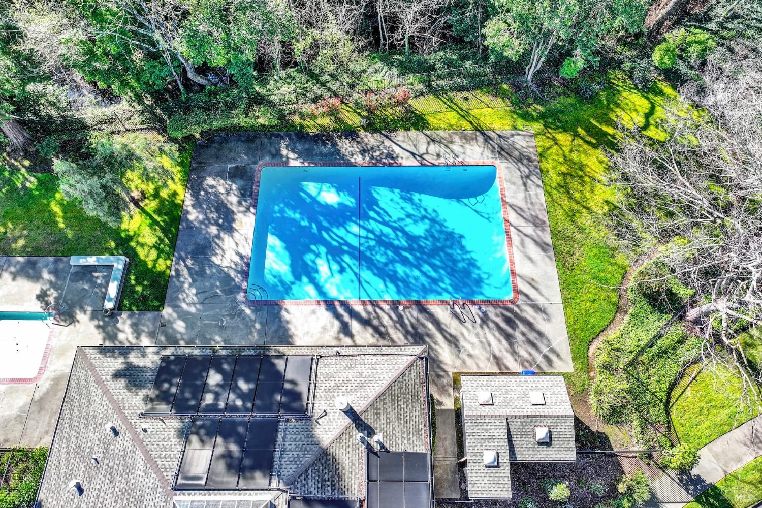 Detail Gallery Image 29 of 52 For 30 Belvedere Ct, Napa,  CA 94559 - 2 Beds | 1/1 Baths