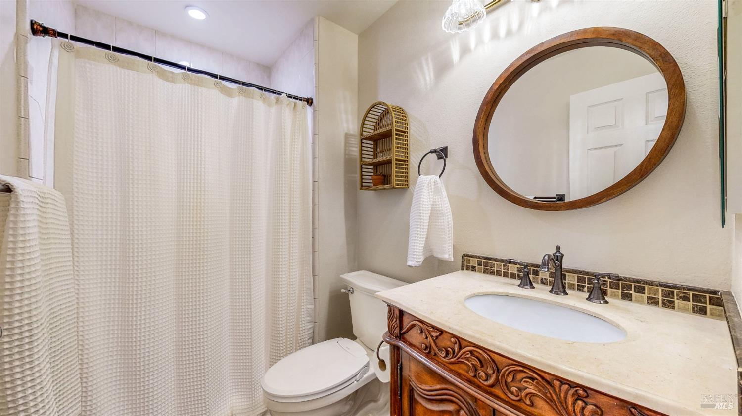 Detail Gallery Image 33 of 93 For 2400 Copperfield Dr, Santa Rosa,  CA 95401 - 3 Beds | 2 Baths